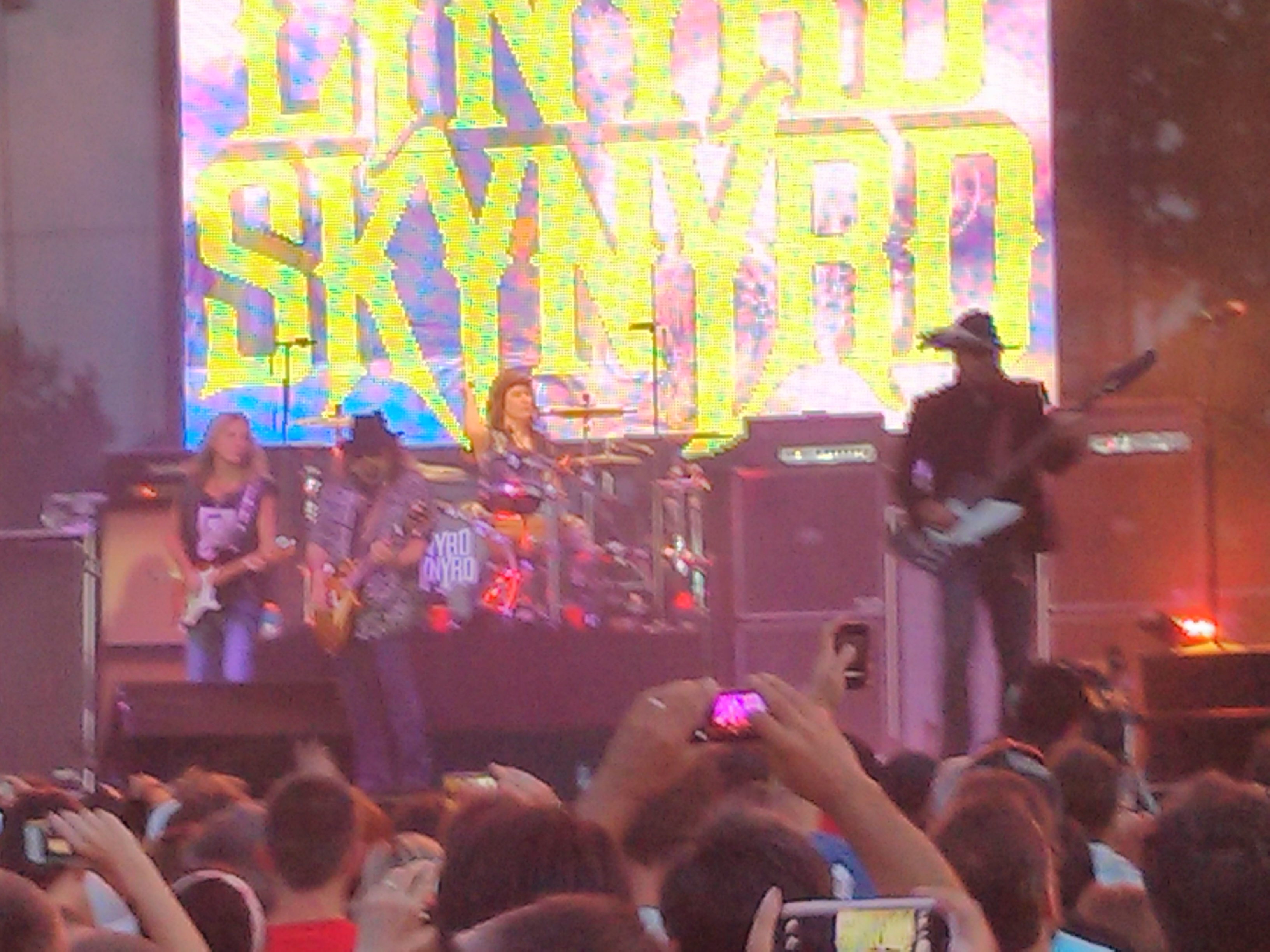 LynyrdSkynyrd2013-07-07RibfestNapervilleIL (10).jpg